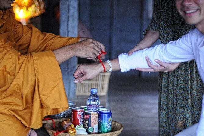 Monk Blessing Ceremony - Why the guide matters