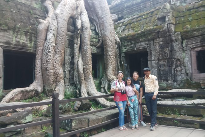 One day Angkor temple tour with private driver - Why this private Angkor day makes sense