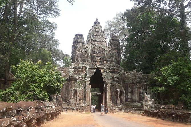 One day Angkor temple tour with private driver - Building your own temple route