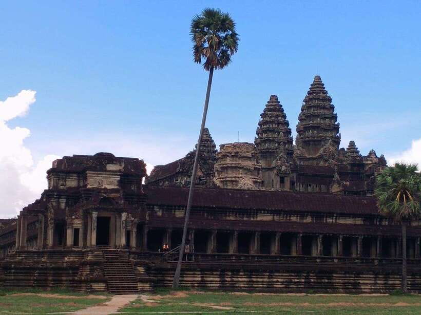One Day Angkor Wat Trip with Sunrise - Baphuon, Phimeanakas, and the royal terraces