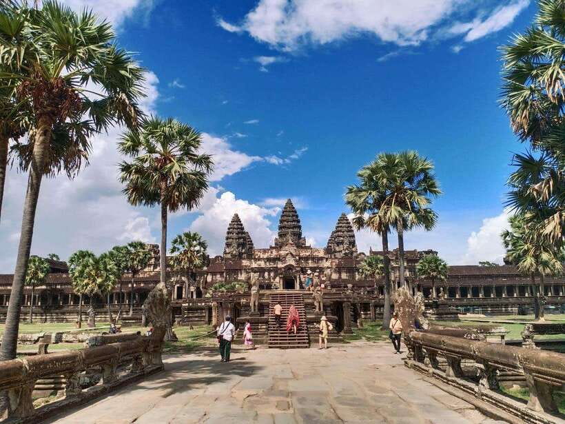 One Day Angkor Wat Trip with Sunrise - Who should book this Angkor day?
