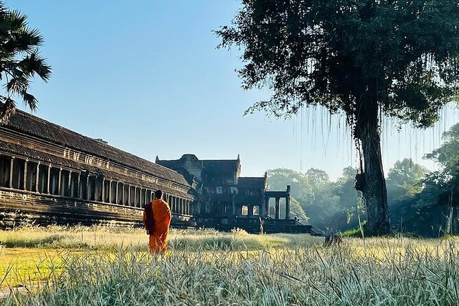 One Full Day Private tour of Angkor Wat, Ta Prohm, Angkor Thom & Banteay Srie - 5:00 am at Angkor Wat