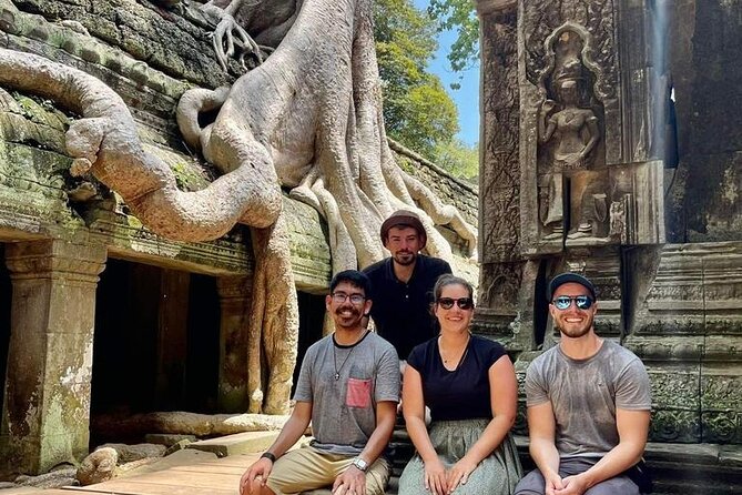 One Full Day Private tour of Angkor Wat, Ta Prohm, Angkor Thom & Banteay Srie - Banteay Srei and its fine carvings