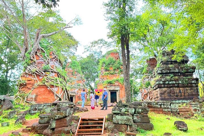 Overland to Beng Melea and Koh Ker Tour - The road to Beng Mealea