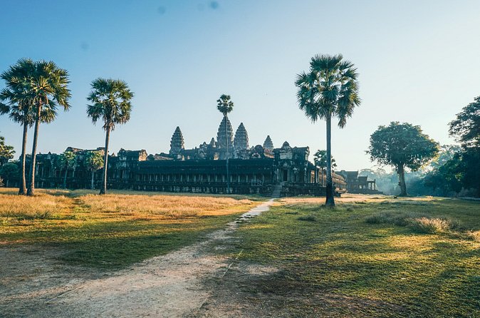 Personalised Angkor Wat Sunrise Tour by TukTuk - The guides make the difference