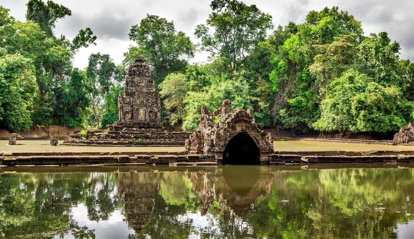 Phnom Bakheng Sunset Tour, Pre Rup, Neak Pean, Preah Khan - A guide who shapes the afternoon