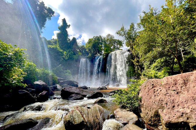 Phnom Kulen Waterfall and Banteay Srei Temple Tour from Siem Reap - Why this day trip works so well