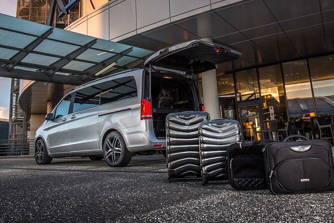 Phnom Penh Airport (KTI) Private Hotel Pickup or Drop-off - Booking tips for a smoother handoff