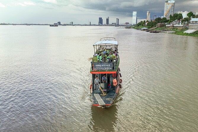 Phnom Penh Bike & Boat Sunset Tour / E-Bike Available - Sunset on the Mekong and Tonle Sap