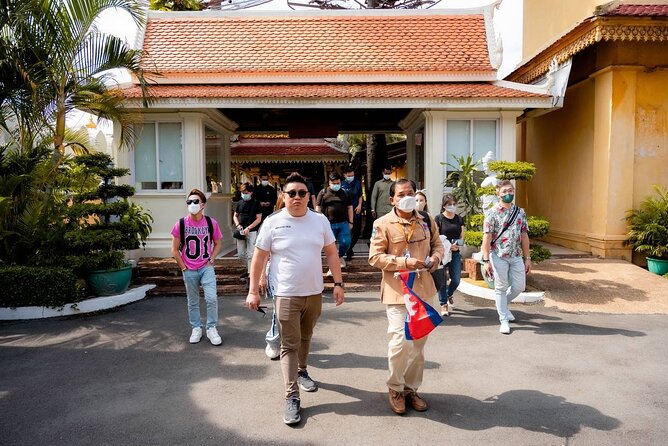Phnom Penh Full Day Private Tour By Tuk Tuk or Taxi Car - Choeung Ek, two hours at the Killing Field