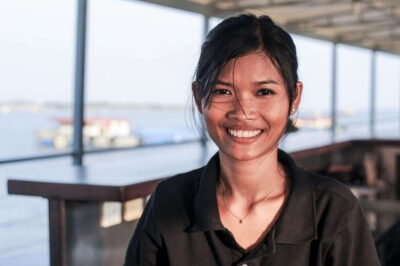 Mekong Sunset Dinner Cruise with Live Music