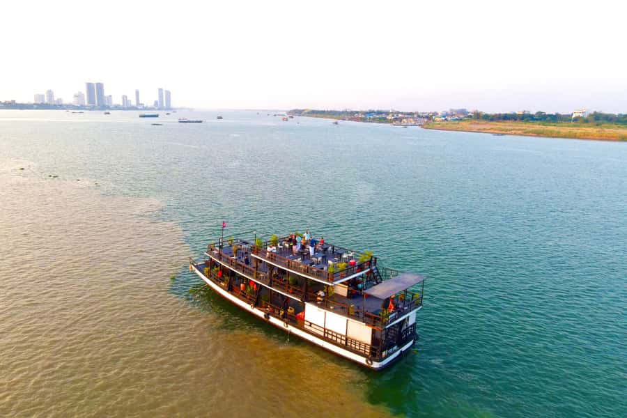 Phnom Penh: Sunset Cruise with Unlimited Beer &Fruit platter - Practical tips for a smoother evening