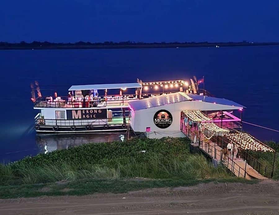Phnom Penh: Sunset Cruise with Unlimited Beers & BBQ Buffet - A calm pace, music, and room to move