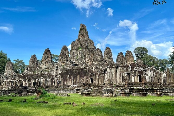 Phnom Penh to Siem Reap, Angkor Wat & Return, 2 Day Private Tour - Lunch by Prey Pros Lake