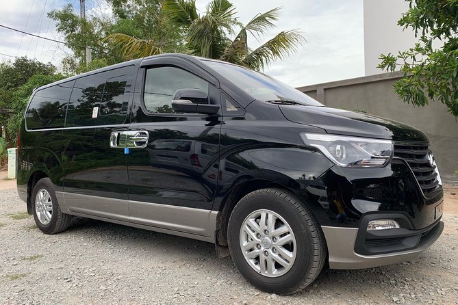 Phnom Penh to Siem Reap by Private Car or Minivan - Who gets the best value from this transfer?