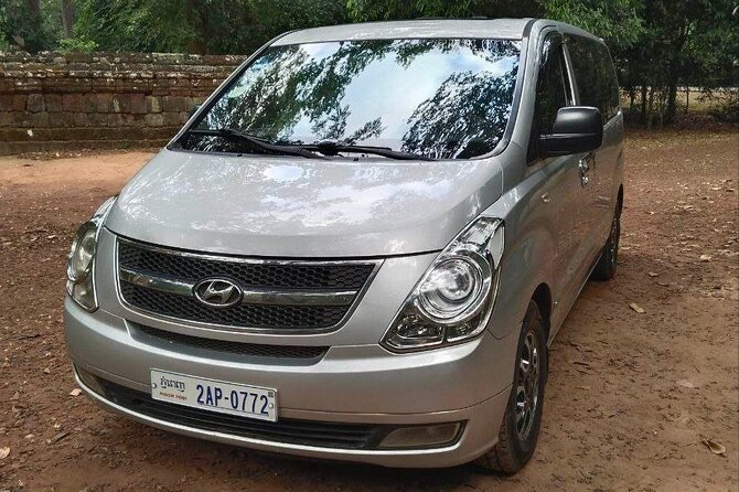Phnom Penh To Siem Reap Private Transfer Mini-Van-Car - The countryside between Cambodia’s two main stops