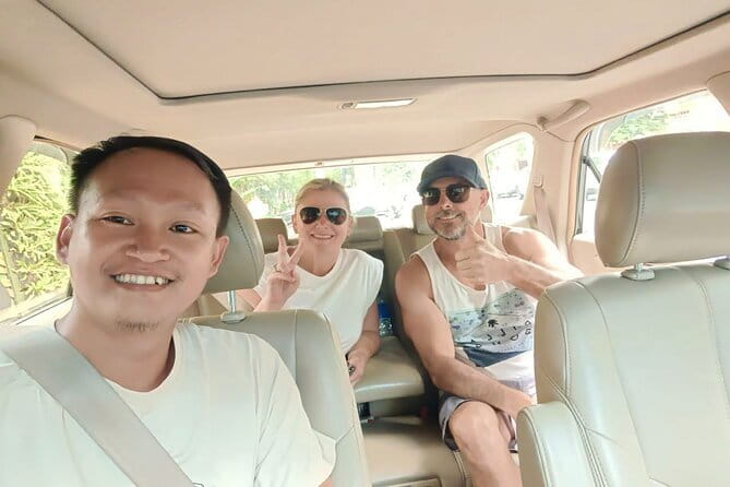 Phnom Penh to Sihanoukville Taxi - Safe & Private Car Transfer - The driver experience and communication