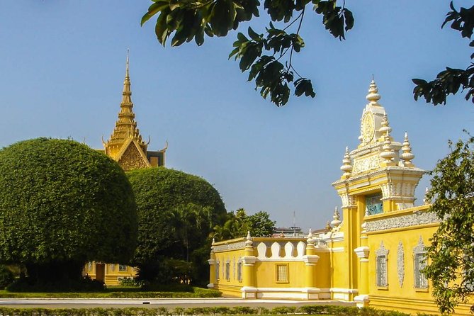 Phnom Penh Tours and Mekong River cruise - The Mekong cruise: a gentle finish, not a full dinner cruise