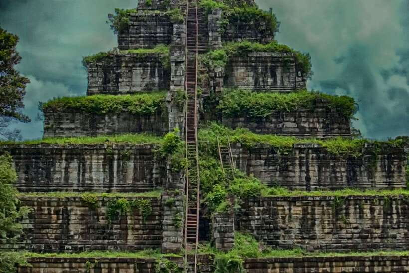 Prasat Thom, Koh Ker Group & Beng Mealea Full-Day Tour - Why Koh Ker makes the long road worthwhile