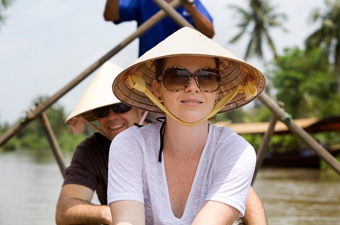 Private 3-Day Mekong Delta River Tour from Phnom Penh to Ho Chi Minh City - Day 3: Cai Rang floating market before the roads to Ho Chi Minh City