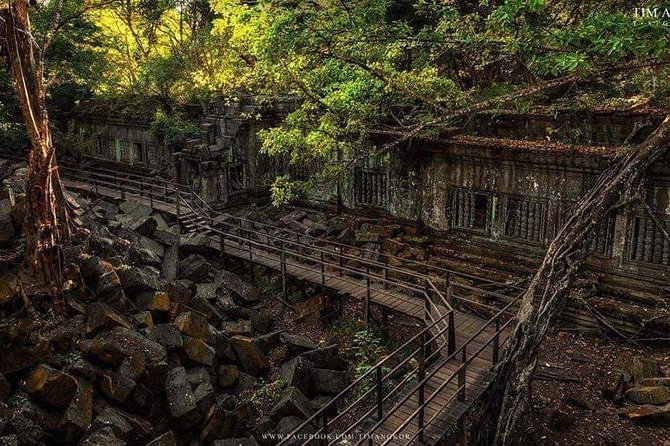 Private 3-Days tour at comfortable areas - Day one: Angkor Wat and an evening at the ancient capital