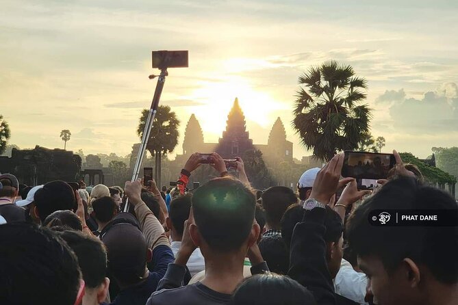 Private Angkor Sunrise Guided Tour - What the $23 price really includes