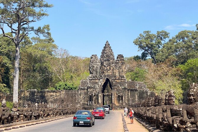 Private Angkor Wat and Lost Temple Jungle Tour - Tuk-tuk transport, timing, and the private format