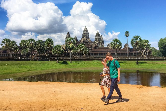 Private: Angkor Wat Full Day Guided Visit - Angkor Thom: a royal city, not just one temple