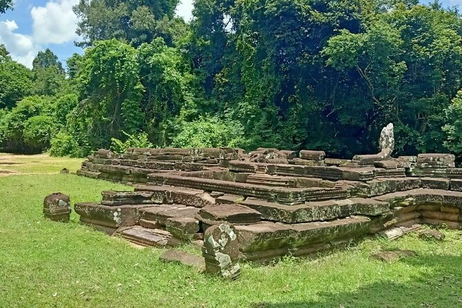 Private Angkor Wat Guided Sunset Tour - What the $19 price really covers