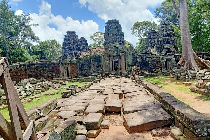 Private Angkor Wat Guided Sunset Tour - Who should book this Angkor tour