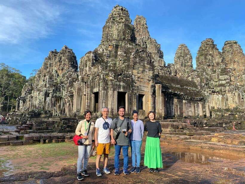Private Angkor Wat Sunset Tour with Lunch and Snack Included - Ta Prohm Brings the Jungle-Temple Image to Life