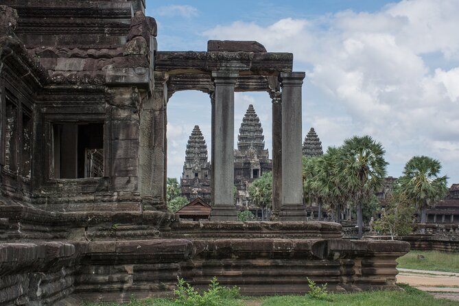 Private Angkor Wat Temple Tour - Why the private format matters