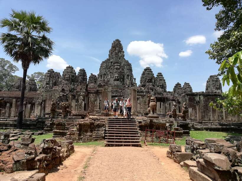 Private Angkor Wat Temple Tour - The $35 price and the ticket question