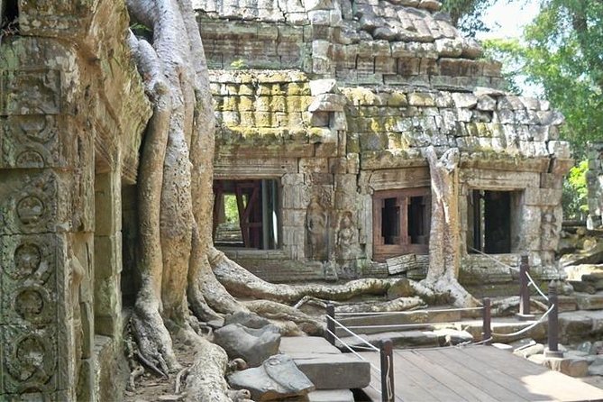 Private Angkor Wat Tour from Siem Reap - The guide matters more than the vehicle