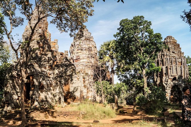 Private Battambang Full-Day Guided Tour - Wat Banan and Its Long Stone Stairway