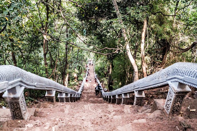 Private Battambang Full-Day Guided Tour - Wat Ek Phnom and the Angkorian Ruins