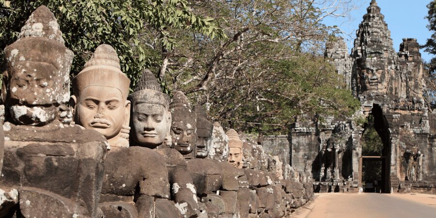 Private Sunrise Angkor Wat Tour - Guide quality is the key decision