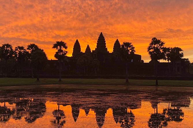 Private sunrise 'small tour' of Angkor Wat with car or van & Guide - Is $55 a fair price for this route?