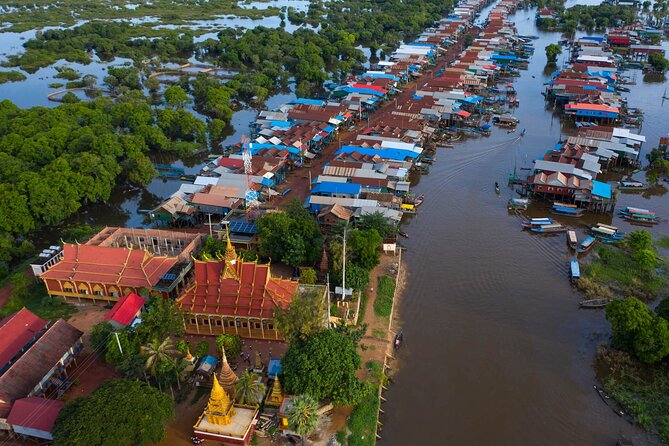 Private sunrise tour to Angkor Wat & other highlights with Professional Guide. - Price, temple fees, and what you receive