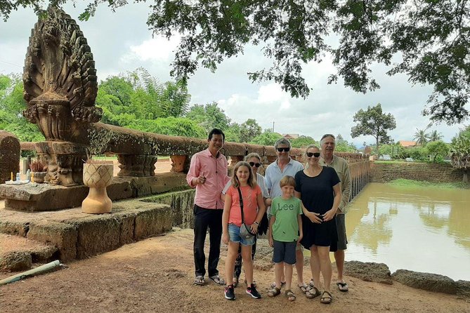 Private Taxi Between Phnom Penh - Siem Reap Stop Sightseeing - Why this road trip makes sense