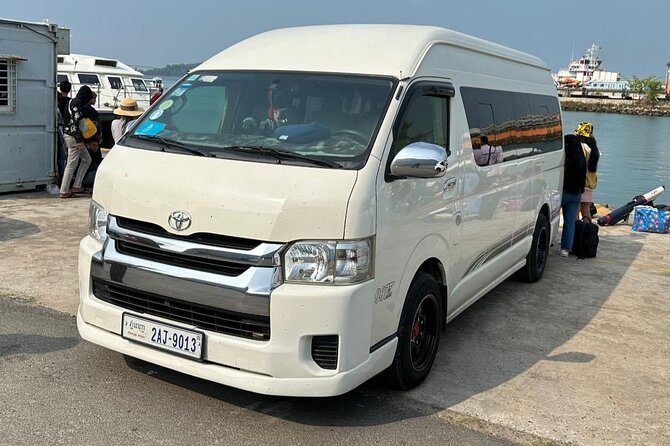 Private Taxi Overland Transfer From Siem Reap - Sihanoukville - Vehicle size and group comfort