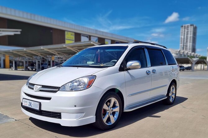 Private Taxi Transfer From Phnom Penh to Siem Reap with English Speaking Driver - Vehicles, seating, and comfort