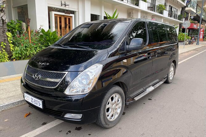 Private Taxi Transfer Phnom Penh - Sihanoukville Car - Minivan - A private road link between Phnom Penh and the coast