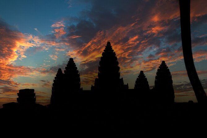 Private Temples Guided Tour (Angkor Wat, Ta Prom & Angkor Thom) - Breakfast in Siem Reap after the temple walks