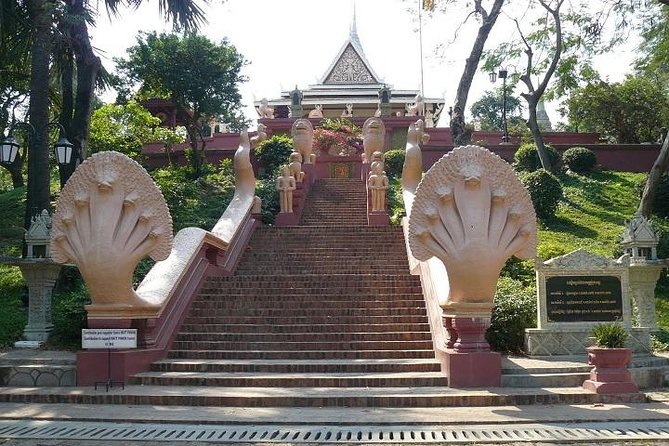 Private Tour: Phnom Penh City Tour Full Day - The Royal Palace and Silver Pagoda