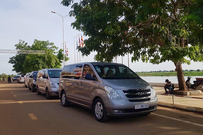 Private Transfer from Siem Reap to Phnom Penh - Skun and the famous fried spider market