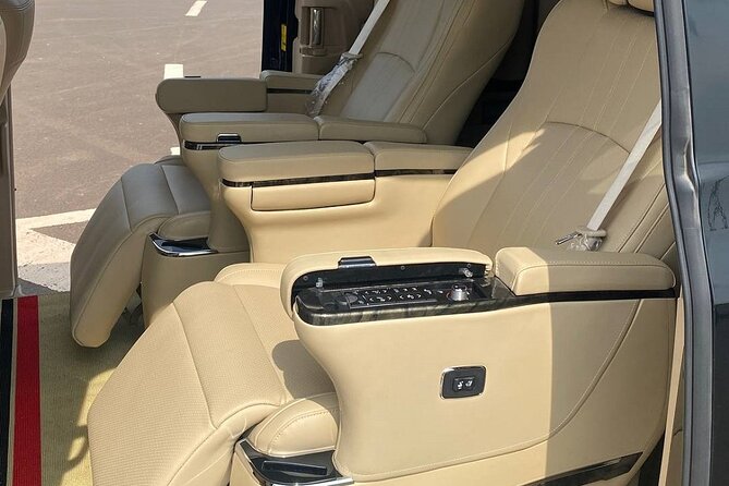 Private Van Phnom Penh To Siem Reap English Speaking Driver - Comfort details that matter on a long Cambodian transfer