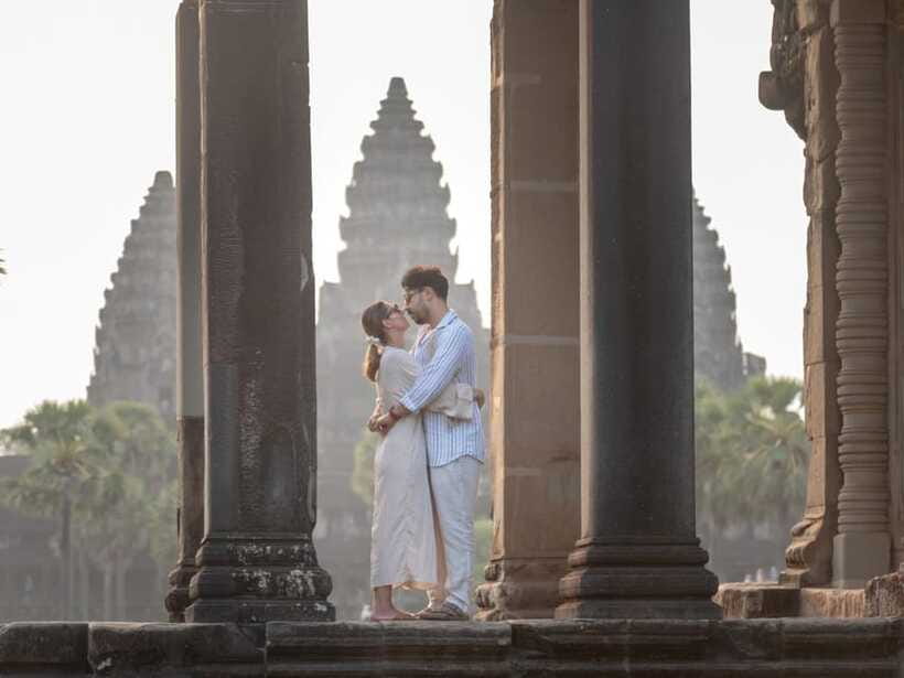 Professional Photoshoot in Angkor Archaeological Park - Who should book this experience?