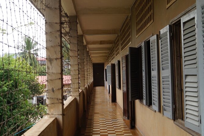 Remnants of a Khmer Rouge Era - Who should book this Phnom Penh tour