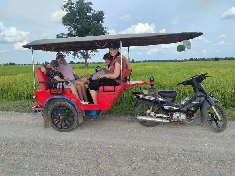 Secret Countryside Rice fields-Bamboo Train/Bat Cave - Starting in Savet’s village and the rice fields